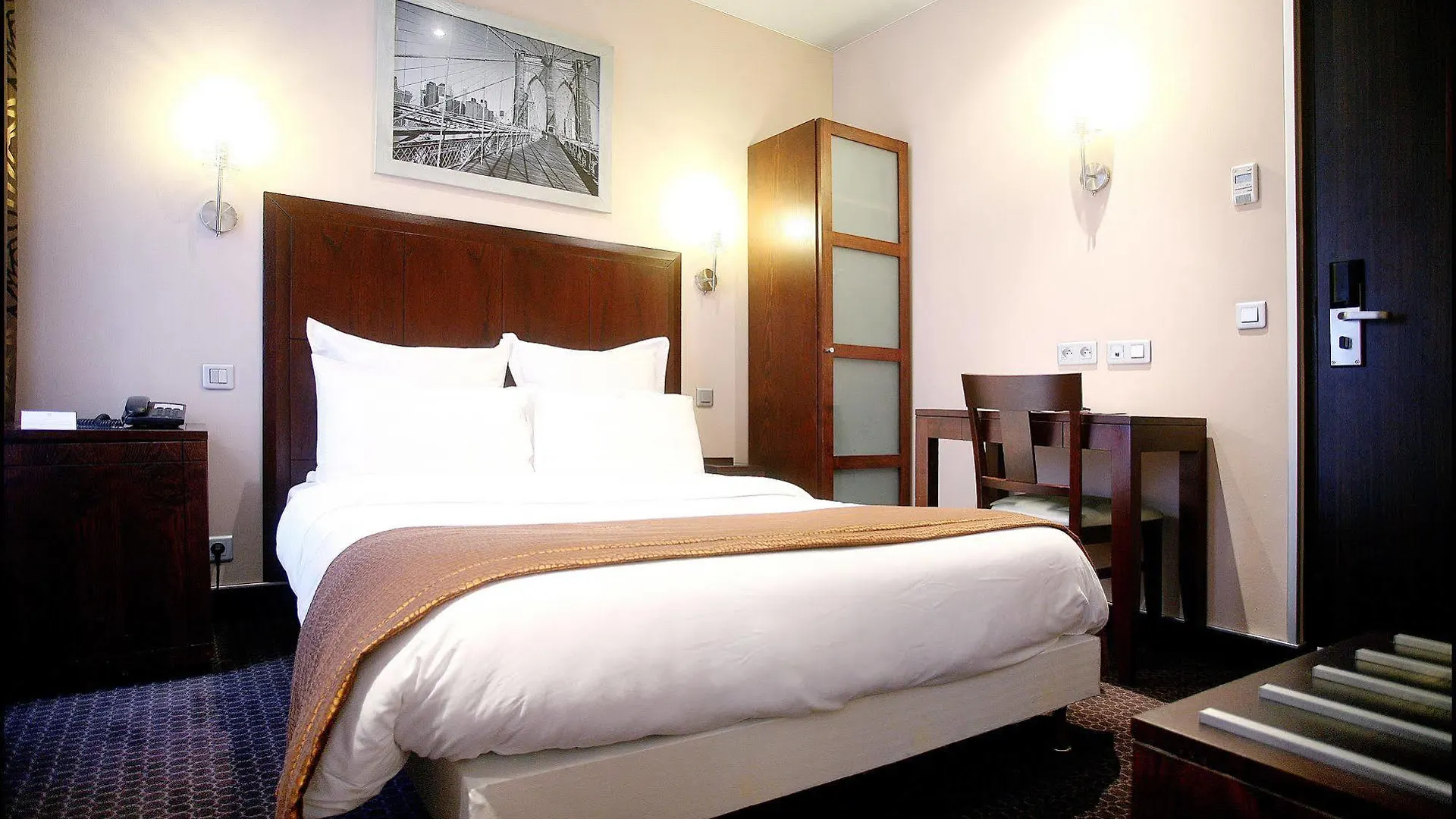 Grand Hotel Francais Paris 3*,