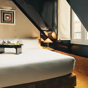 Garden Opera Hotel