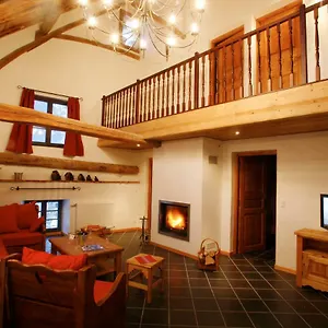chez-le-marquis-du-pontet.hotels-rhonealpes.com/