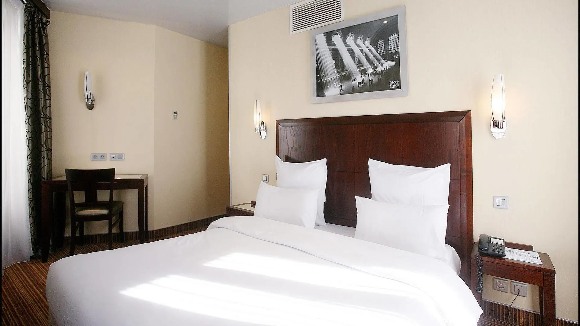 Grand Hotel Francais Paris 3*,  France